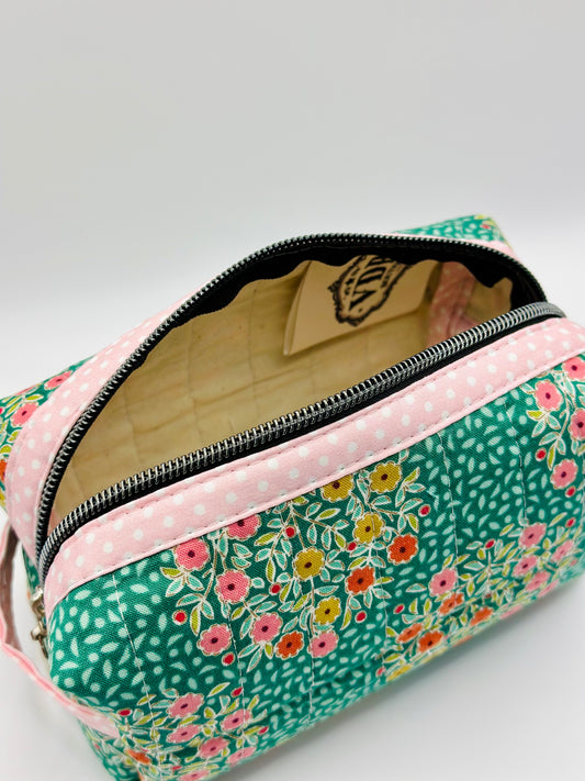 Small box pouch