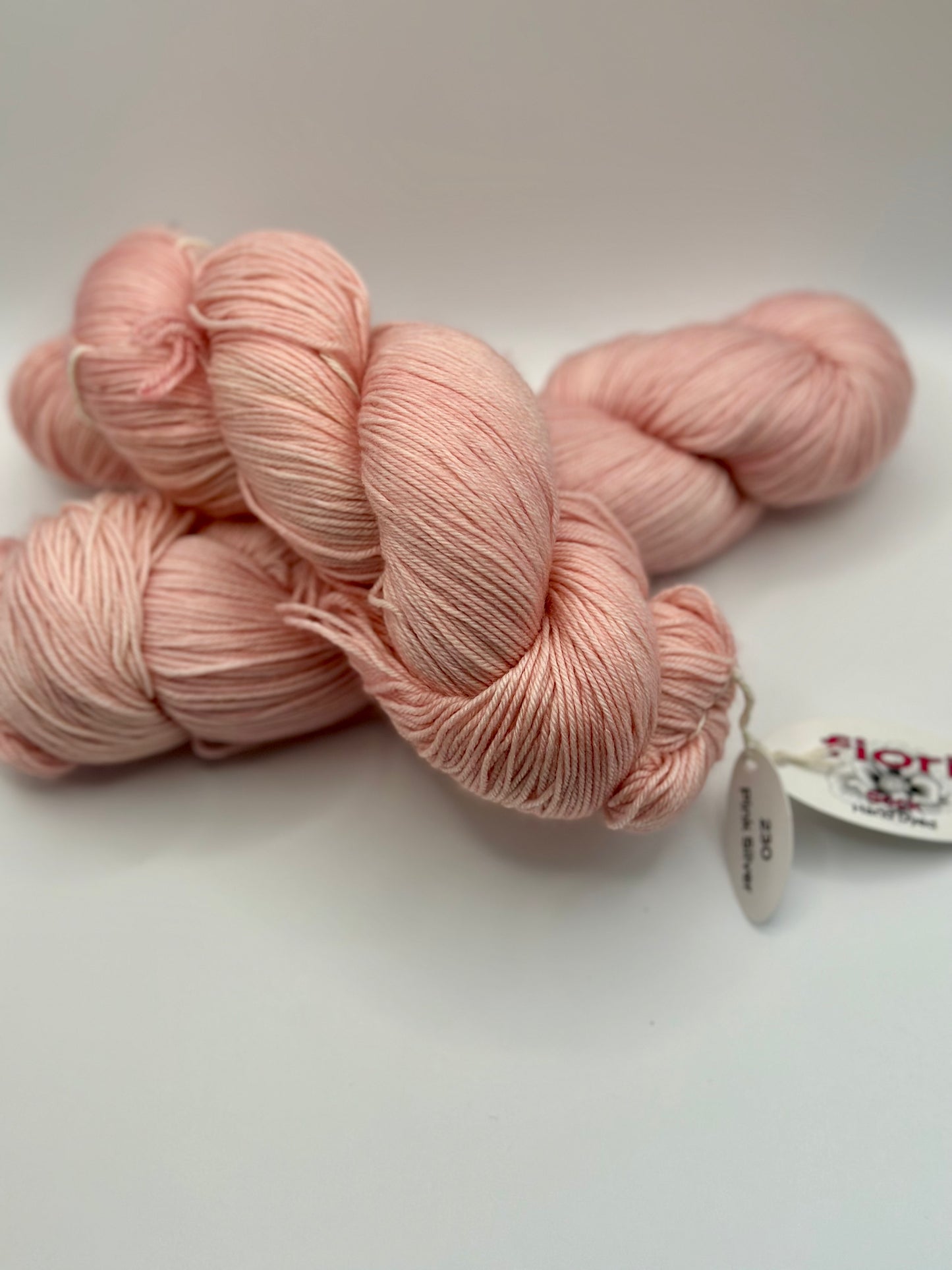 Fiori Hand Dyed yarn (Sock)